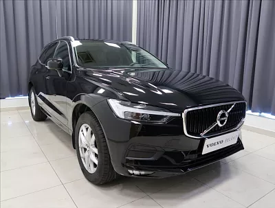 Volvo XC60 2,0 B4 AWD AUT Momentum Pro 145 kW automat černá