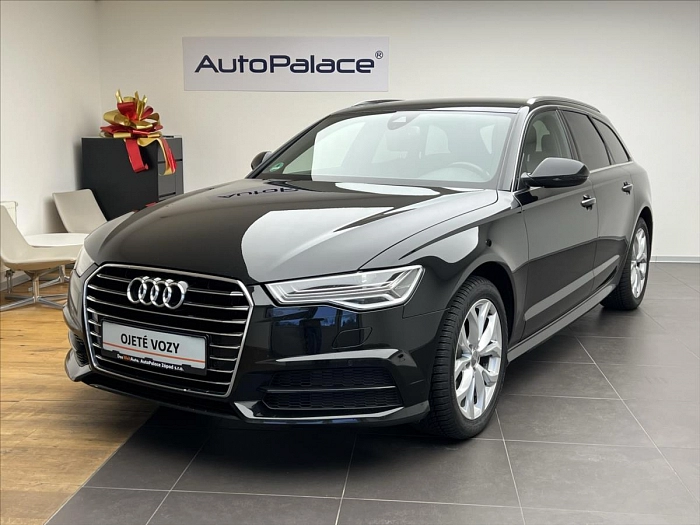 Audi A6 2,0 TDI 140kW S-tronic Avant 140 kW automat černá