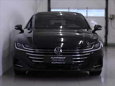 Volkswagen Arteon Shooting Brake 2,0 TDi AT R-Line AKČNÍ Cena! 110 kW automat černá