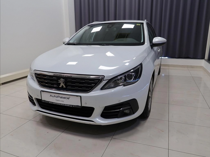 Peugeot 308 1,6 HDi SW ALLURE 88 kW bílá metalíza