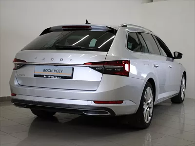 Škoda Superb 2,0 TDi 147kW L&K 360° 17tkm. 147 kW automat šedá