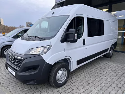 Opel Crew-Van Heavy 3500 L4H2 2.2 CDTi 103kW MT6 7 míst!!! 2.2 CDTi 103 kW 103 kW Bílá