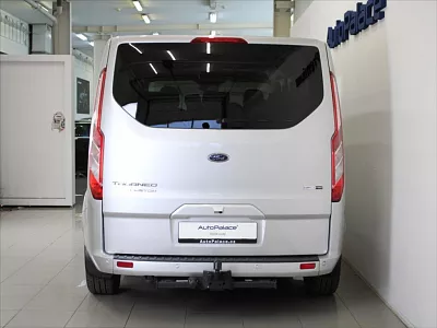 Ford Tourneo Custom 2,0 TDCi 8.míst AKČNÍ CENA 95 kW šedá