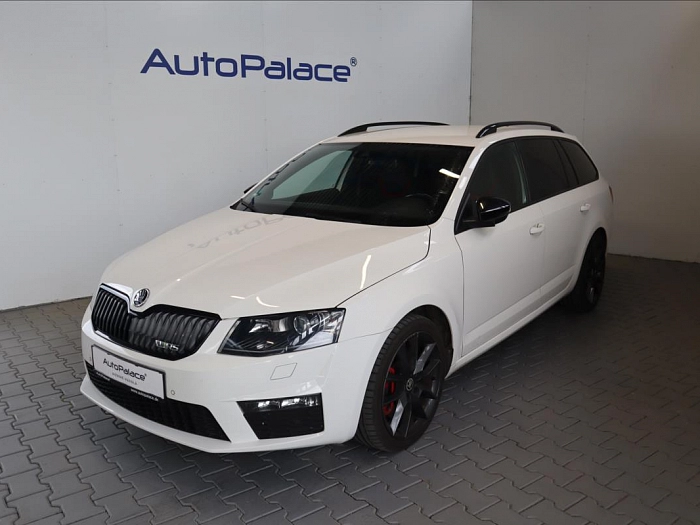 Škoda Octavia 2,0 TDI RS 135kW WEBASTO! 135 kW automat biela