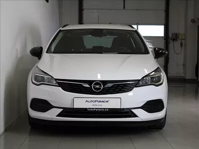 Opel Astra 1,5 CDTi Záruka 67tkm. 12/2021 77 kW bílá