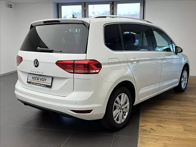 Volkswagen Touran 1,5 TSI EVO BMT Comfortline 110 kW bílá