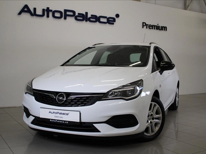 Opel Astra 1,5 CDTi Záruka 67tkm. 12/2021 77 kW bílá