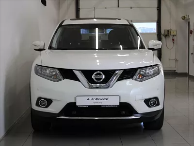 Nissan X-Trail 1,6 dCI 96kW Pano.AKČNÍ CENA 96 kW bílá