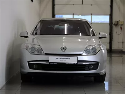 Renault Laguna 2,0 dCi 110kw Expression 2.maj 110 kW šedá
