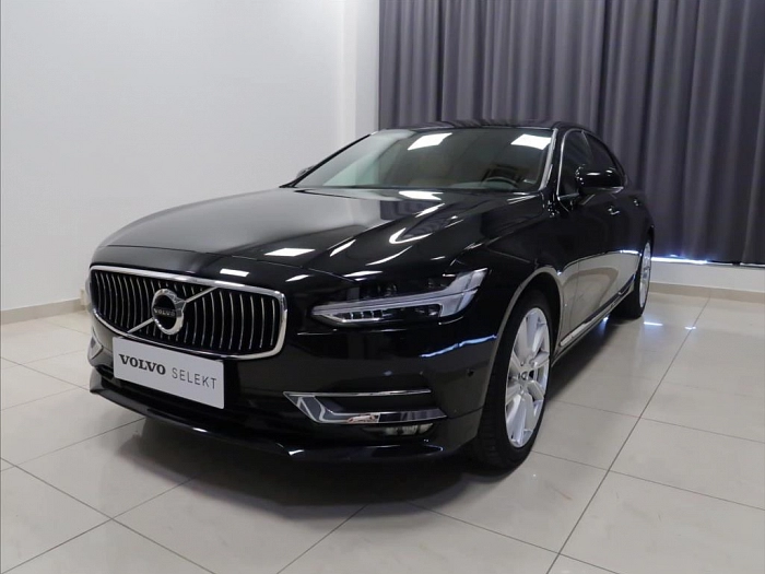 Volvo S90 2,0 T5 AUT INSCRIPTION POLESTAR 192 kW automat černá