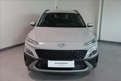 Hyundai Kona 1,6 T-GDI 145kW SMART DCT NAVI 145 kW automat šedá