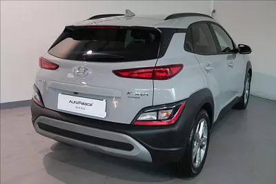 Hyundai Kona 1,6 T-GDI 145kW SMART DCT NAVI 145 kW automat šedá