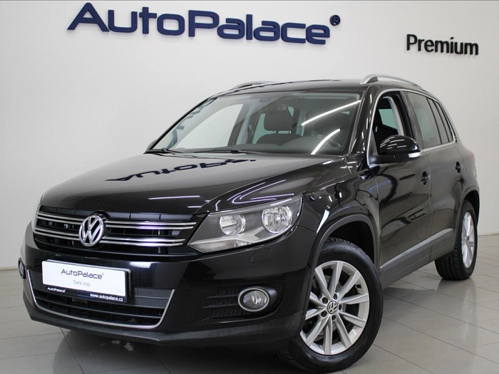 Volkswagen Tiguan 2,0 TDi 4x4 MT Highline TAŽNÉ 103 kW černá