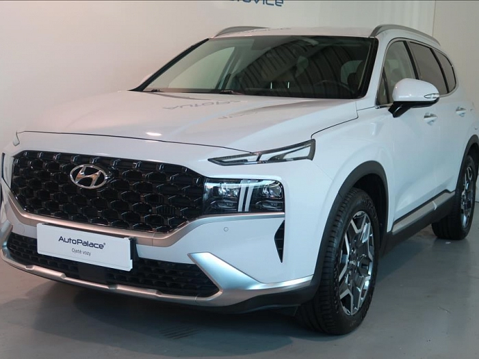 Hyundai Santa Fe 1,6 T-GDI PHEV Style 4x4 Auto 195 kW automat bílá