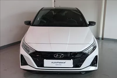 Hyundai i20 1,0 T-GDI NLINE STYLE TWOTONE 74 kW bílá