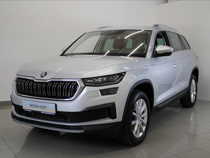 Škoda Kodiaq 2,0 TDi 4x4 Style+ 26tkm. 2023 110 kW automat šedá