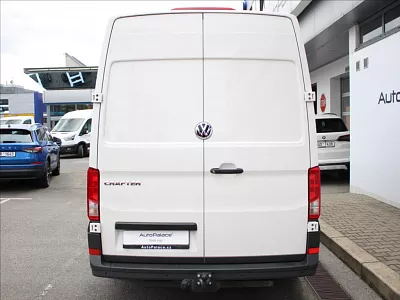 Volkswagen Crafter 2,0 TDi L3 High Tažné 100tkm. 103 kW bílá