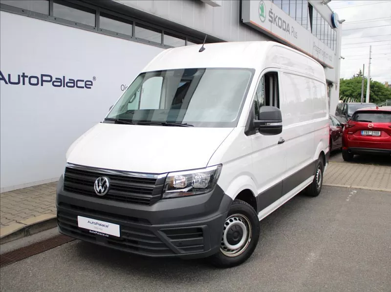 Volkswagen Crafter 2,0 TDi L3 High Tažné 100tkm. 103 kW bílá