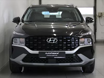 Hyundai Santa Fe 2,2 CRDi Comfort 7-míst 30tkm. 142 kW automat černá