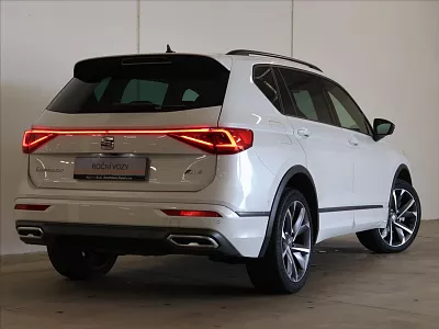 SEAT Tarraco 2,0 TDI 147 kW DSG 4WD FR PANO 147 kW automat bílá