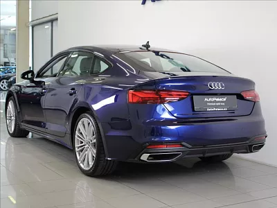 Audi A5 2,0 40TDi S-Line Záruka 5600km 150 kW automat modrá