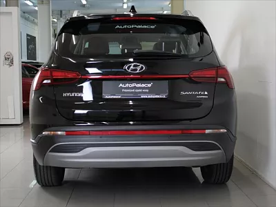 Hyundai Santa Fe 2,2 CRDi 7-míst AKČNÍ Cena! 142 kW automat černá