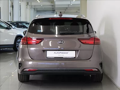 Kia Ceed 1,0 T-GDi Exclus. 47tkm. 1maj. 88 kW hnědá