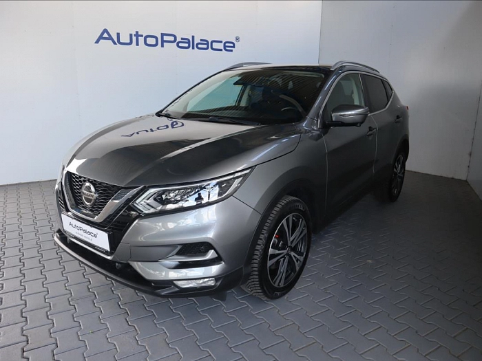 Nissan Qashqai 1,2 DIG-T115 N-Connecta 85 kW automat sivá metalíza