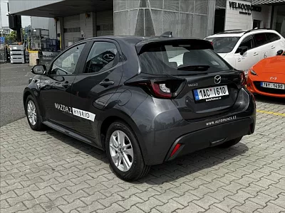 Mazda 2 Hybrid 1,5 116hp AT FWD Centre-Line 85 kW automat tmavě šedá metalíza