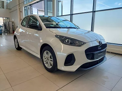 Mazda 2 Hybrid 1,5 116ph AT Centre-Line 1.5L HYBRID automat Northern White Pearl