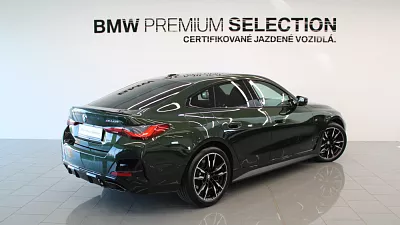 BMW M440i xDrive Gran Coupé 285 kW automat Sanremo green metallic