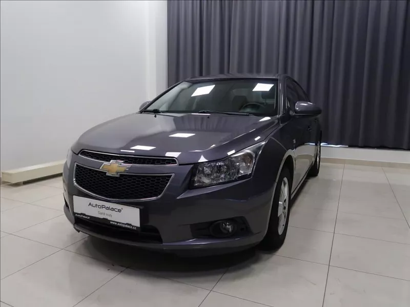 Chevrolet Cruze 1,6 i KLIMA 91 kW šedá