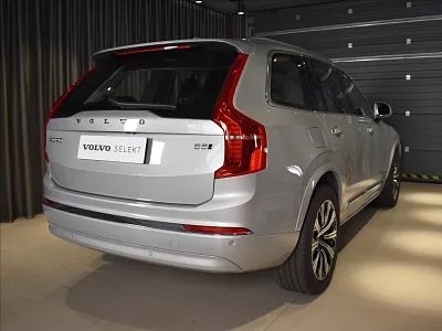 Volvo XC90 2,0 B5 AWD Plus Bright BLIS 173 kW automat šedá