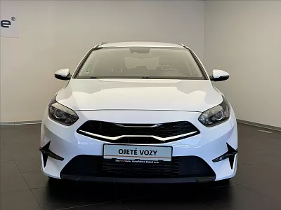 Kia Ceed 1,6 CRDi MHEV Exclusive SW 100 kW bílá