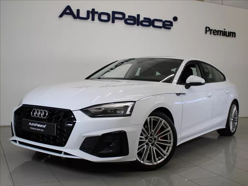 Audi A5 2,0 40TDi S-Line Záruka 29tkm. 150 kW automat bílá