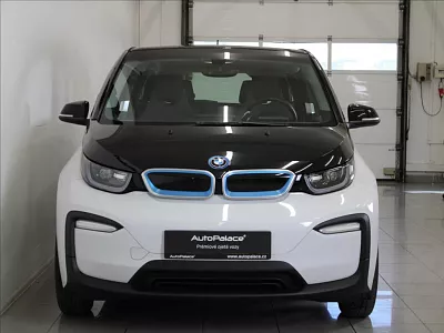 BMW i3 0,1 33,2kWh ZÁRUKA SOH 94% 125 kW automat bílá