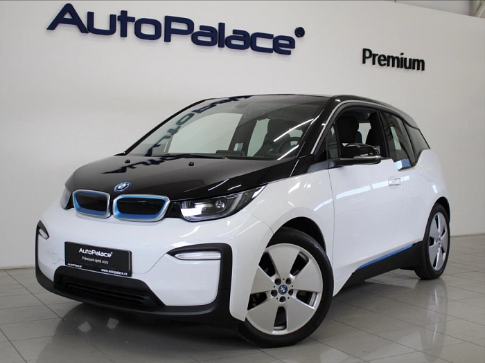 BMW i3 0,1 33,2kWh ZÁRUKA SOH 94% 125 kW automat bílá