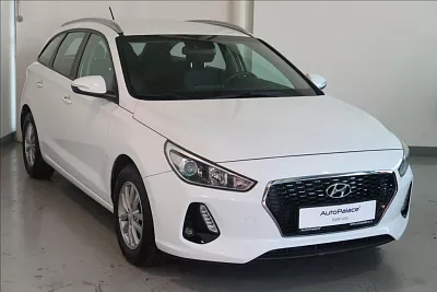 Hyundai i30 1,0 T-GDI TRIKOLOR COMFORT 88 kW bílá