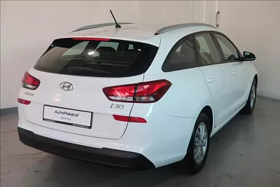 Hyundai i30 1,0 T-GDI TRIKOLOR COMFORT 88 kW bílá