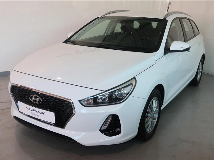 Hyundai i30 1,0 T-GDI TRIKOLOR COMFORT 88 kW bílá