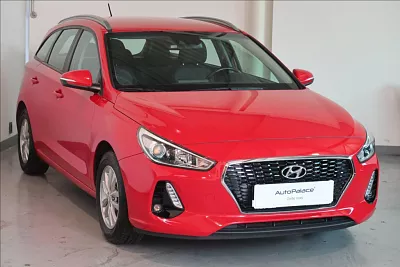 Hyundai i30 1,0 T-GDI TRIKOLOR COMFORT 88 kW červená