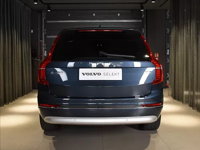 Volvo XC90 2,0 B5 Inscr. Bezklíč BLIS 173 kW automat modrá