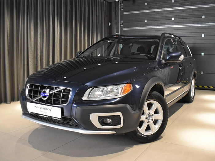 Volvo XC70 2,0 D4 FWD Kinetic Tažné 120 kW modrá