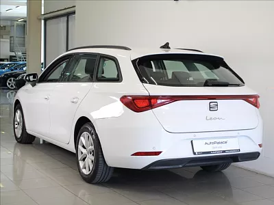 SEAT Leon 1,0 TSi 110k ST Style 5L.Zár. 81 kW bílá