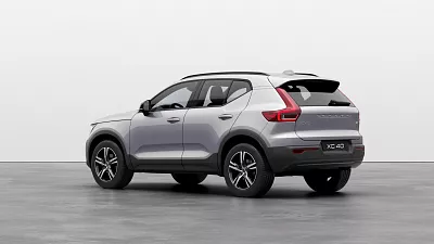 Volvo XC40 B3 FWD CORE B3 120 kW automat Vapour Gray