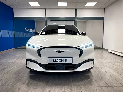 Ford Mustang MACH-E Premium AWD, 98,7 kWh Elektro 258 kW automat Star White