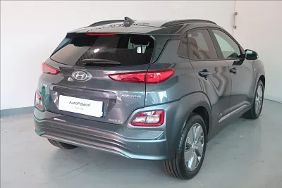 Hyundai Kona 0,0 Electric ECO 39kWh Style 100 kW automat šedá