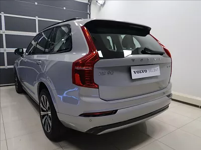 Volvo XC90 2,0 B5 AWD AUT Plus Dark 173 kW automat šedá