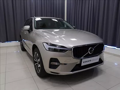 Volvo XC60 2,0 B4  Core AUT 145 kW automat šedá