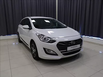 Hyundai i30 1,4 i CVVT Trikolor 73 kW bílá